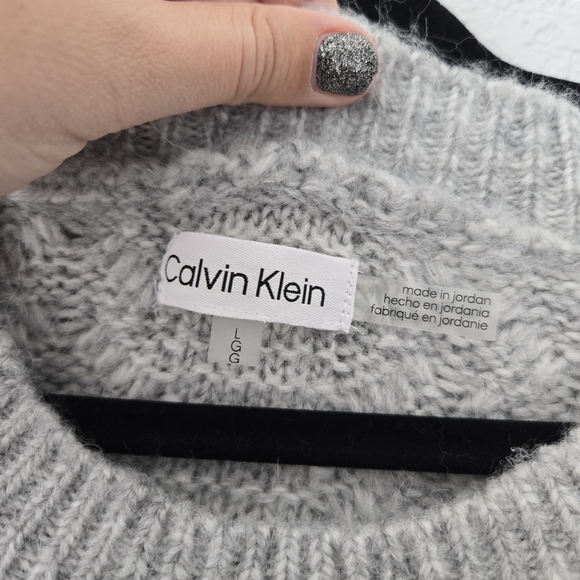 Calvin Klein L Grey Cable Knit Crew Neck Sweater - Picture 5 of 6